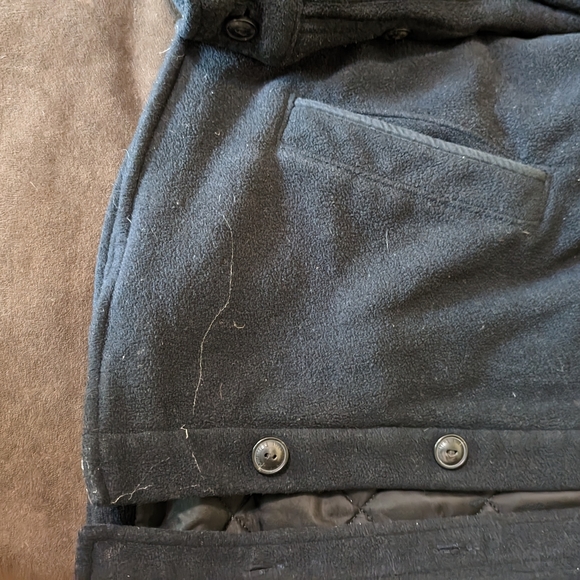 Distressed American Eagle fleece winter coat - Picture 2 of 5